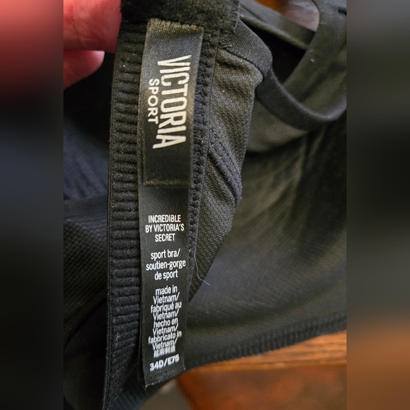 Victoria’s Secret Sport “Incredible” Bra 34D Racerback High Support Mesh Panel - Picture 6 of 6